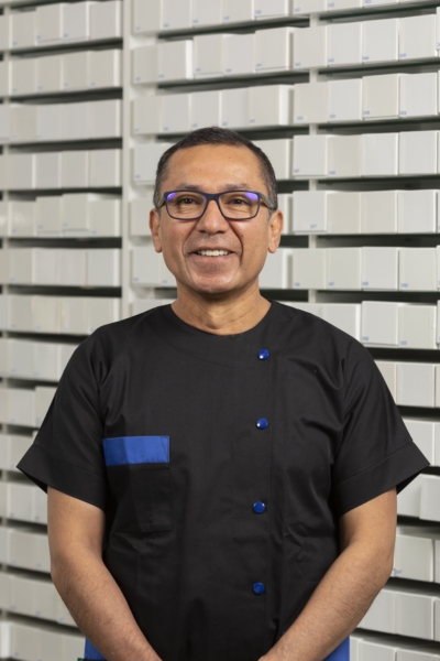 Carlos Saavedra - Technicien dentaire spécialiste en orthodontie
